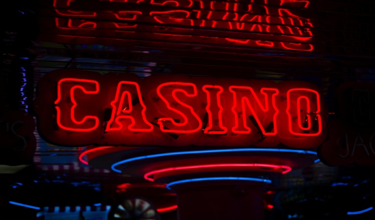 Add a Casino to Your Online Sportsbook